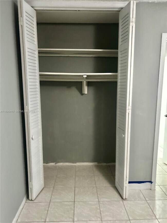 Building Photo - 2641 Polk St