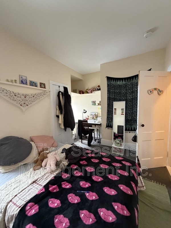 Building Photo - 68-70 North Union Street - #3 Rear