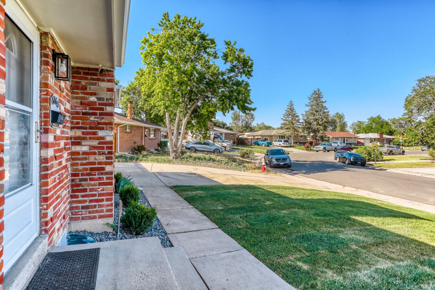 Neighborhood View - 8063 Wyandot St