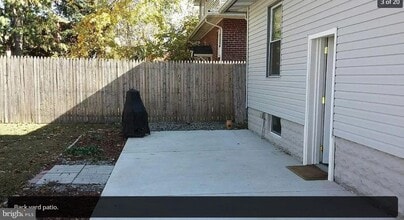 Building Photo - 21 W 2nd Ave