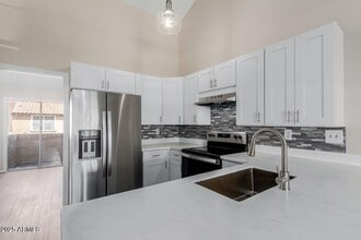 Building Photo - 4601 N 102nd Ave