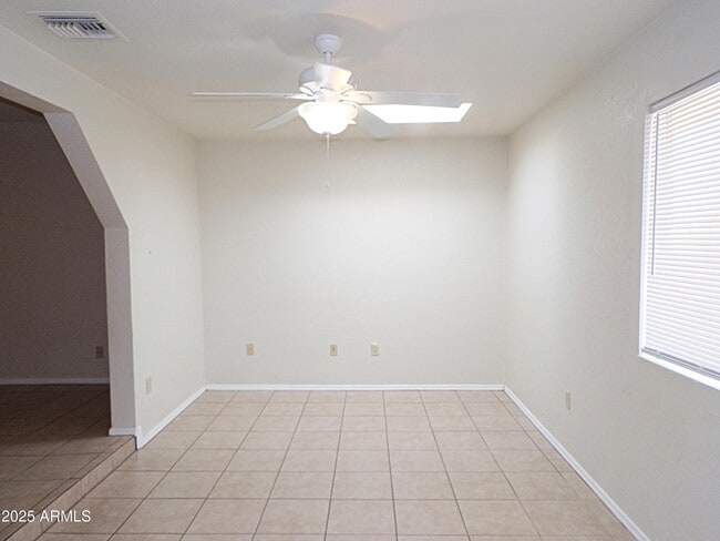 Building Photo - 201 Terra Dr