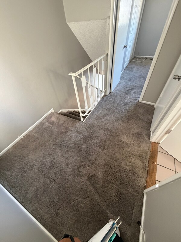 Building Photo - 444 E Rowland St