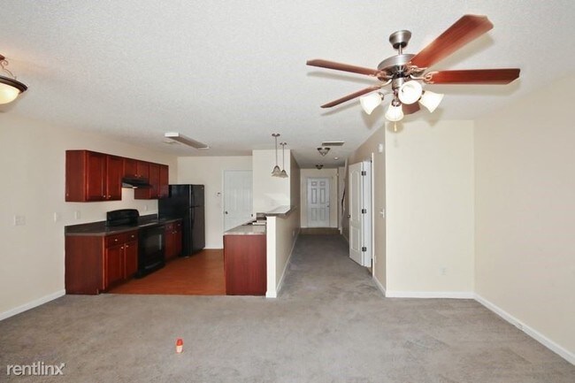 Building Photo - 3 br, 2.5 bath House - 158 Shenandoah Drive