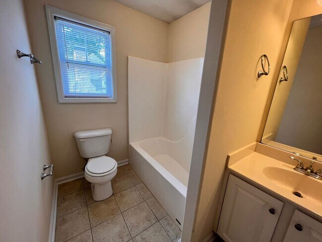 Building Photo - PRE-LEASING FOR AUGUST 2026!