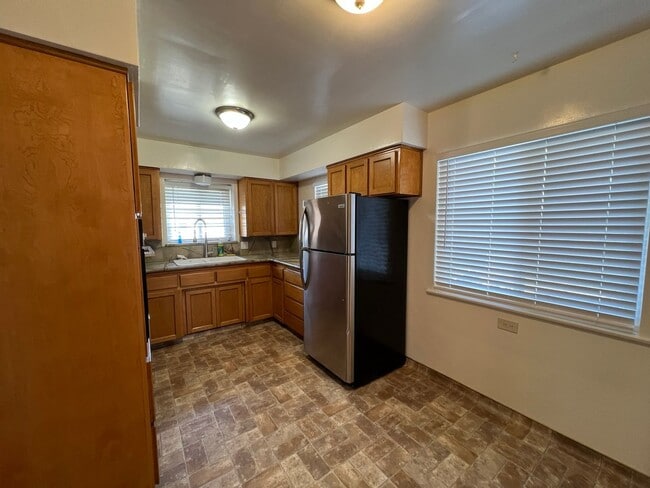 Building Photo - 2280 Del Norte St