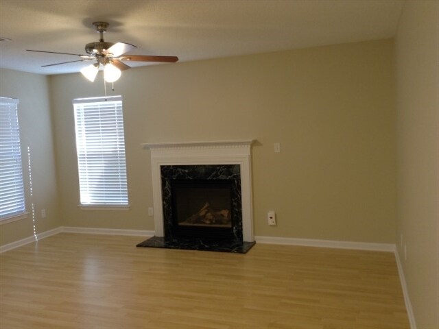 Building Photo - 9328 Arbor Creek Dr