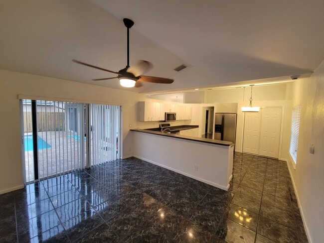 Building Photo - 9831 NW 53rd Ct