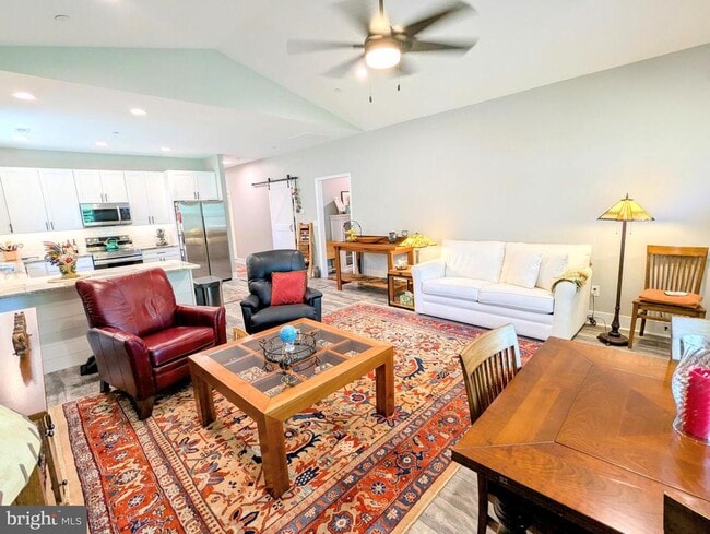 Building Photo - 29345 Greenfield Ave