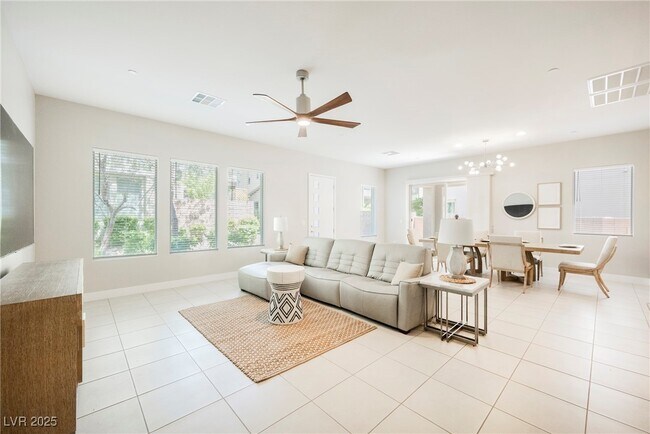 Building Photo - 11262 Cactus Tower Ave