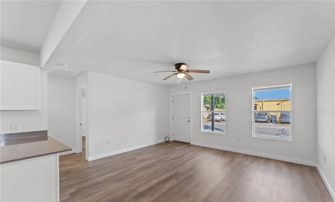 Building Photo - 112 Linda Dr