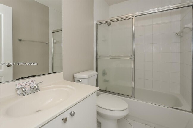 Building Photo - 15867 SW 68th Terrace