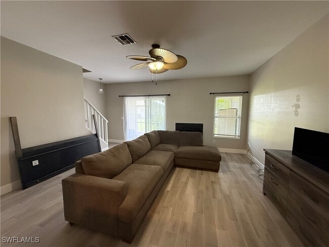 Building Photo - 6129 Lakefront Dr