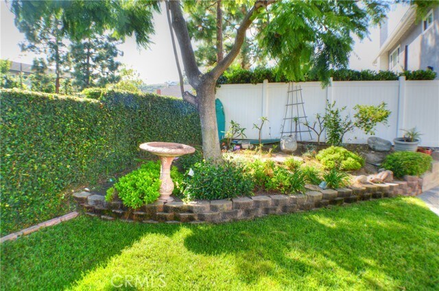 Building Photo - 25592 Leeward Dr