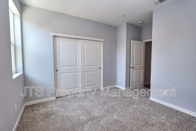Building Photo - 2683 Alcove Way