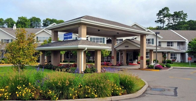 Primary Photo - Solstice Senior Living at Fairport