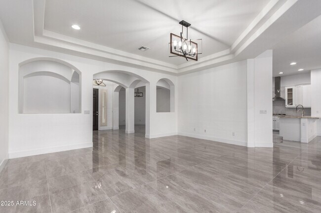 Building Photo - 4711 E Buckboard Ct