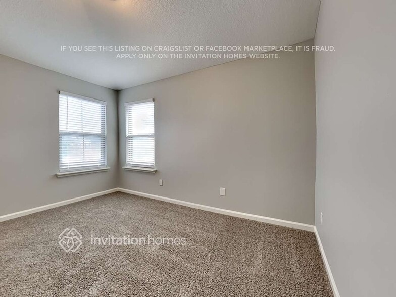 Building Photo - 170 Prairie Ridge Dr