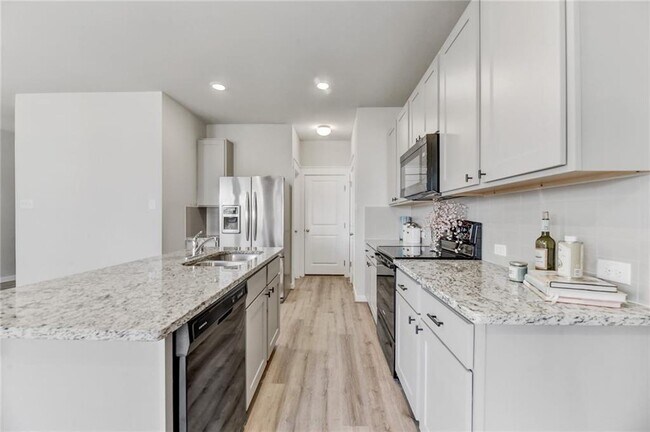 Building Photo - 252 Fieldwood Dr