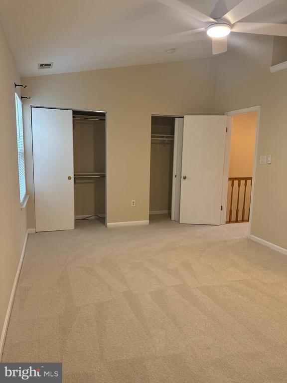 Building Photo - 18 Hunters Gate Ct
