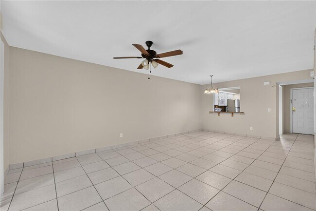 Building Photo - 13829 Timberland Dr