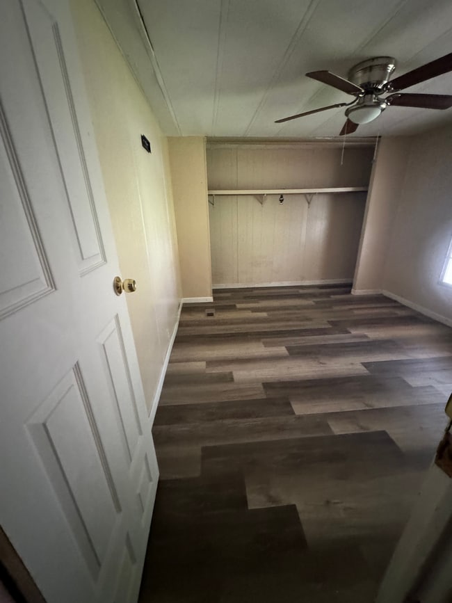 Building Photo - 6841 Klug Pines Rd