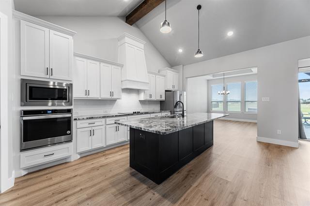 Building Photo - 1533 Lynx Lp