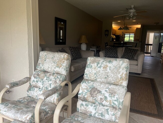 Building Photo - 2BR/2BA Condo in Mission Lakes