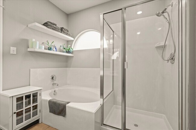Building Photo - 4721 Heron Pond Ln