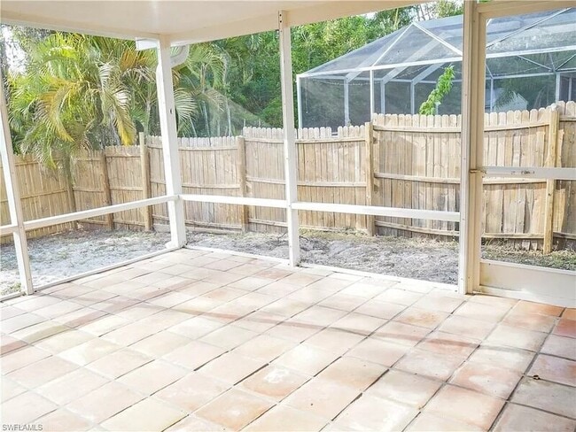 Building Photo - 17556 Brentwood Ct