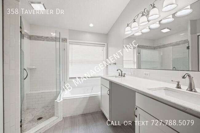 Building Photo - 358 Tavernier Dr