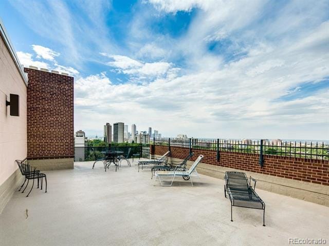 Building Photo - 1200 Vine St