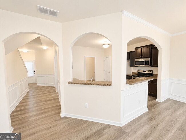 Building Photo - 326 Lauren Dr