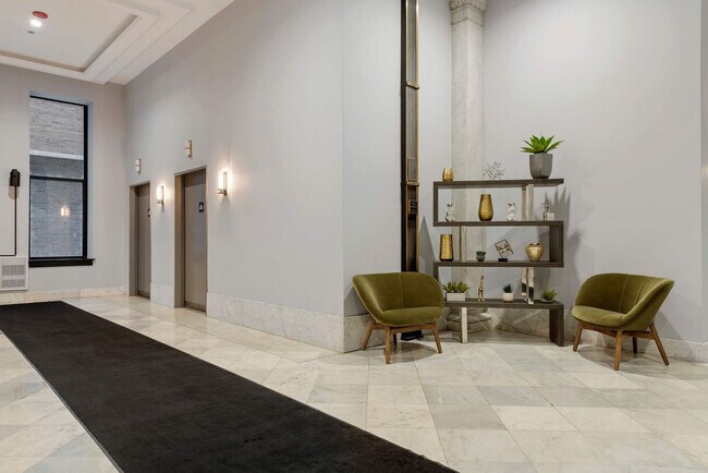 Building Photo - 29 S LaSalle St