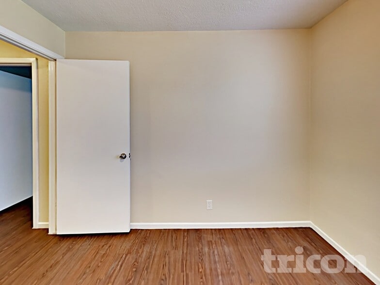 Building Photo - 4911 Buckwheat St