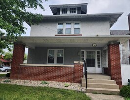 Building Photo - 541 South 12th Street