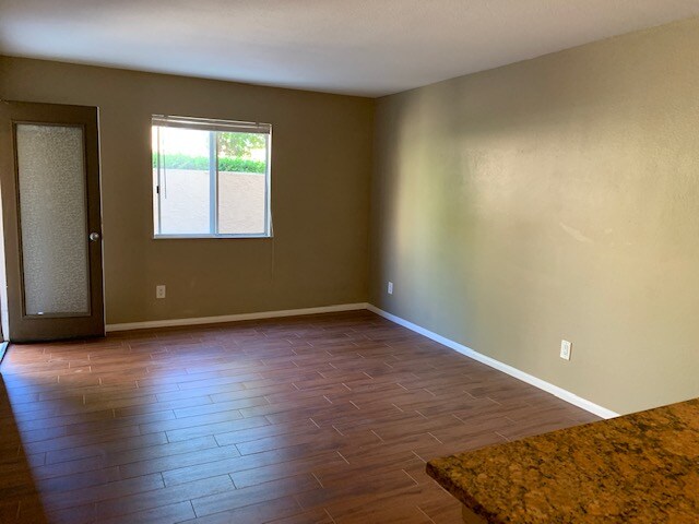 Building Photo - 3520 Lebon Dr