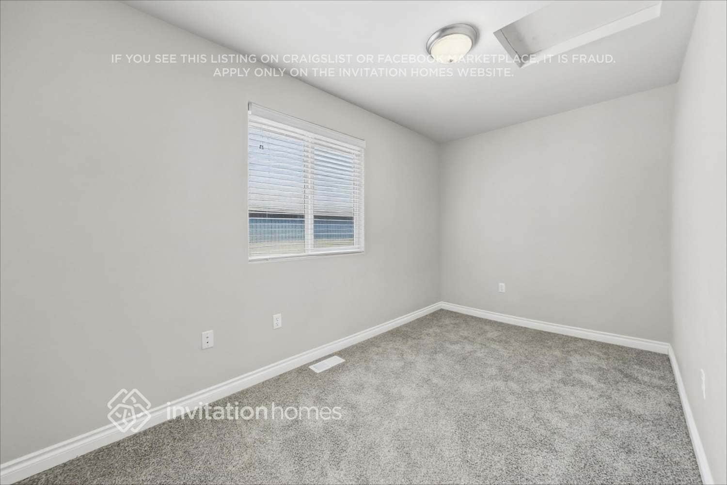 Building Photo - 12227 47th Ave S