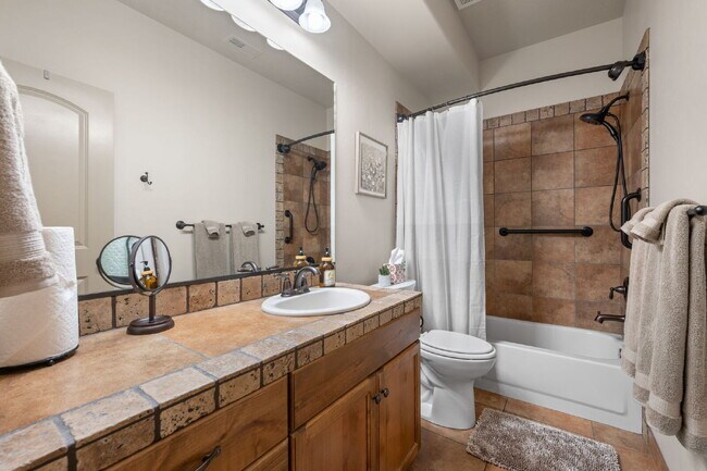 Building Photo - Fully Furnished Home With a View | 1–6 Month Lease | Private Basement Suite + All Essentials Incl...