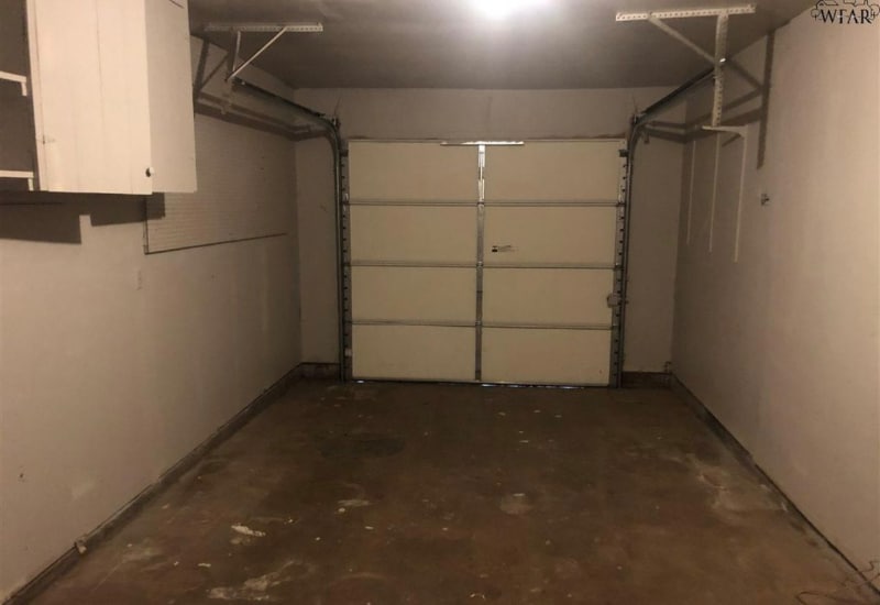 Building Photo - 1442 Deville St