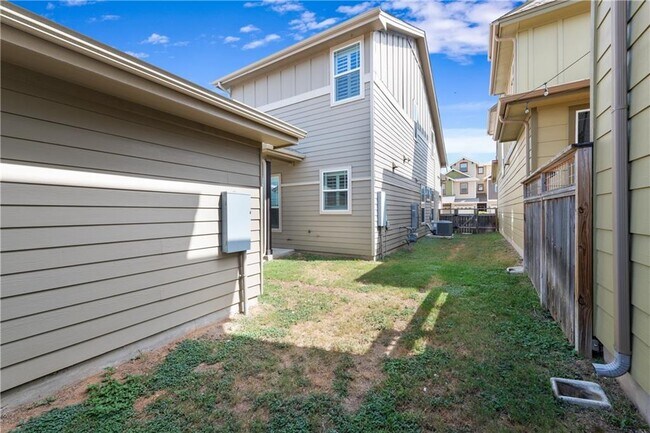 Building Photo - 7811 Wildcat Pass