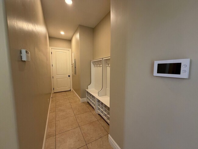 Building Photo - 1145 W 2400 S