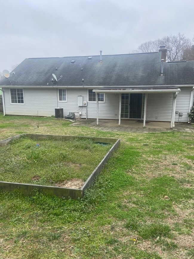 Building Photo - 6621 Pinta Ct