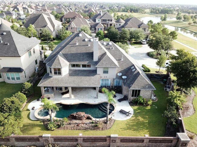 Building Photo - 27411 Robillard Springs Ln