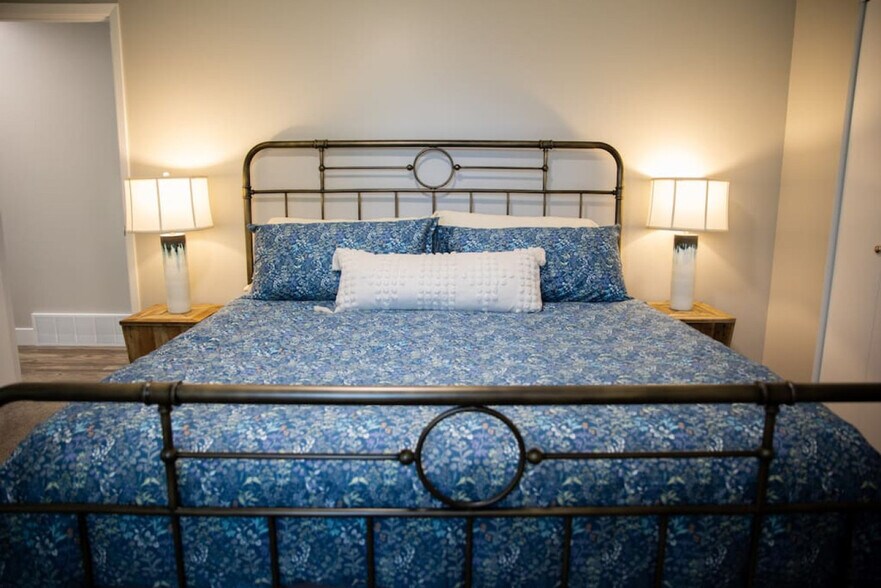 Building Photo - 2196 Karalee Way