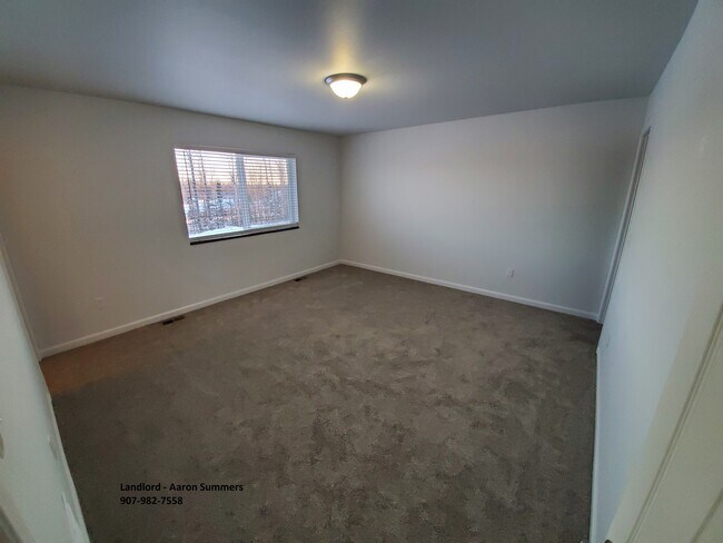 Building Photo - 1462 Wasilla-Fishhook Rd