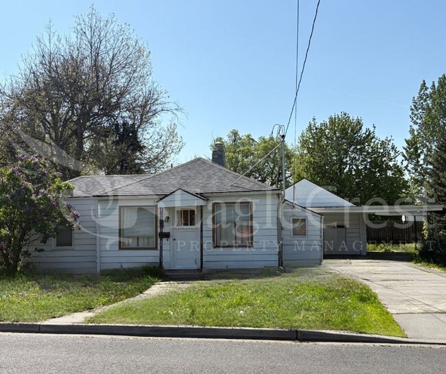 Primary Photo - 2 Bed 1 Bath House