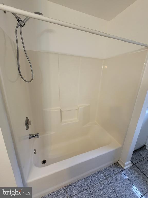 Building Photo - 2435 Pimpernel Dr