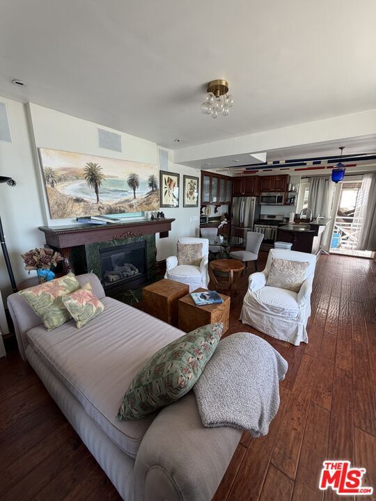 Building Photo - 24000 Malibu Rd