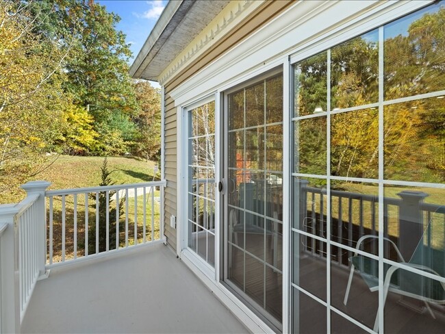 Building Photo - 210 Deacon Shattuck Way